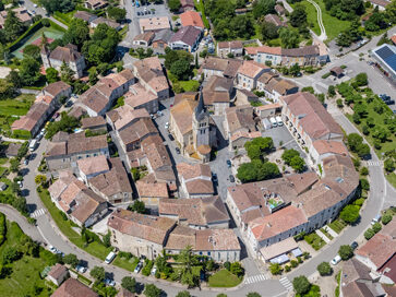 Prayssas, aménagements du centre bourg, vue drone
